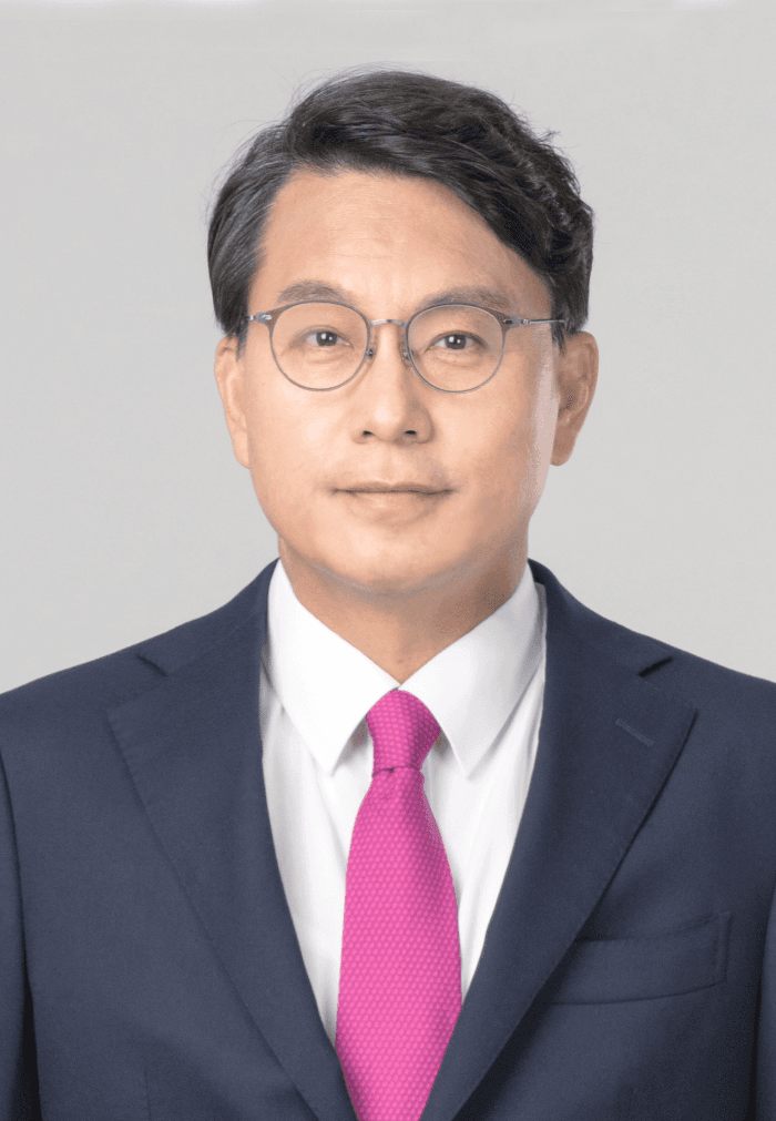 윤상현 국회의원 프로필 사진 - 5위